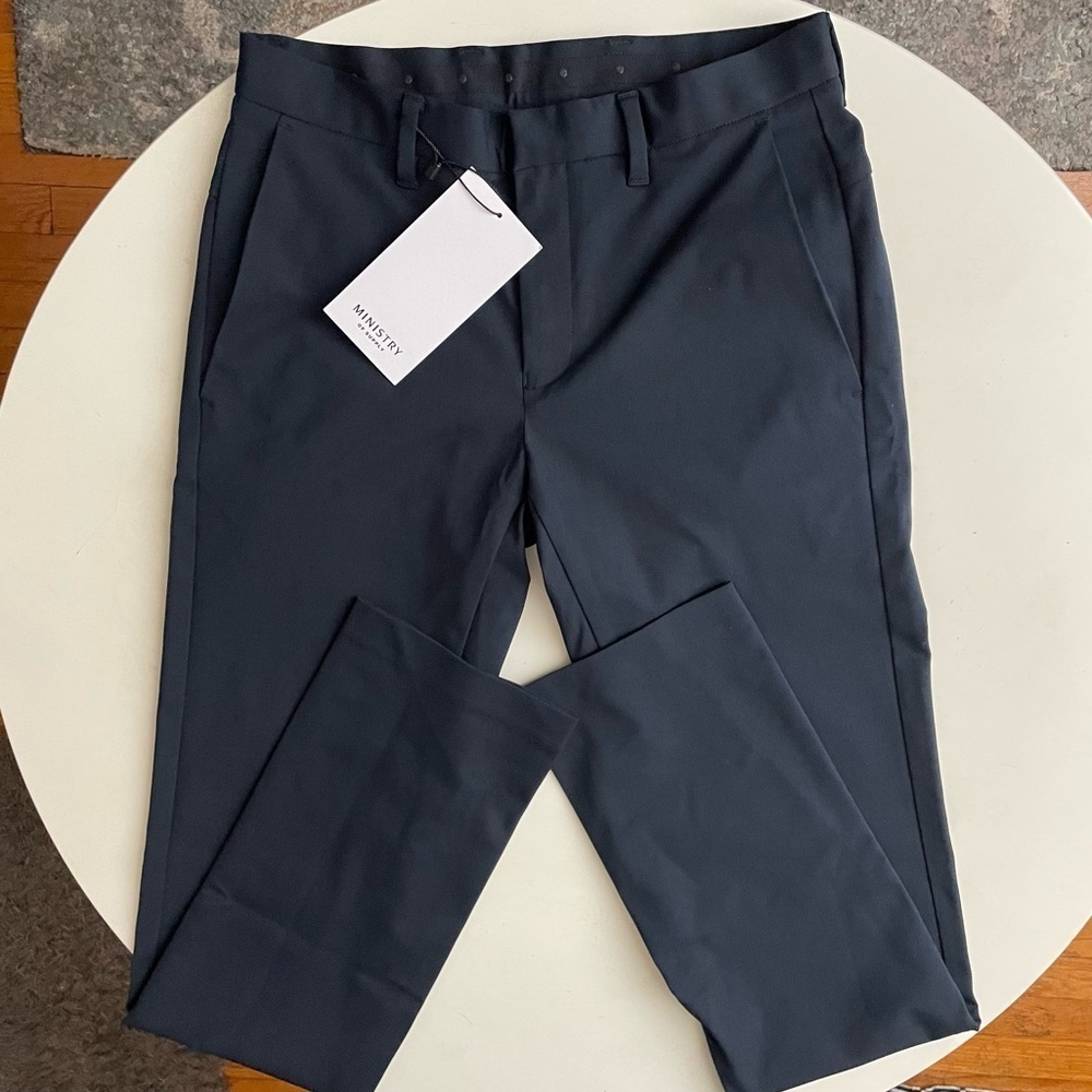 Ministry of Supply Men’s Kinetic Pant Navy 28x32 Slim Fit New